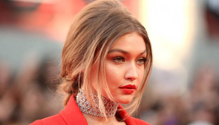 Gigi Hadid Twitter Account Briefly Taken Over By A Hacker