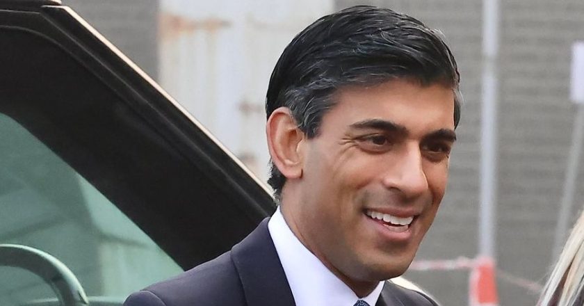 British PM Rishi Sunak Wants to Make Maths Compulsory for Students up to the Age of 18